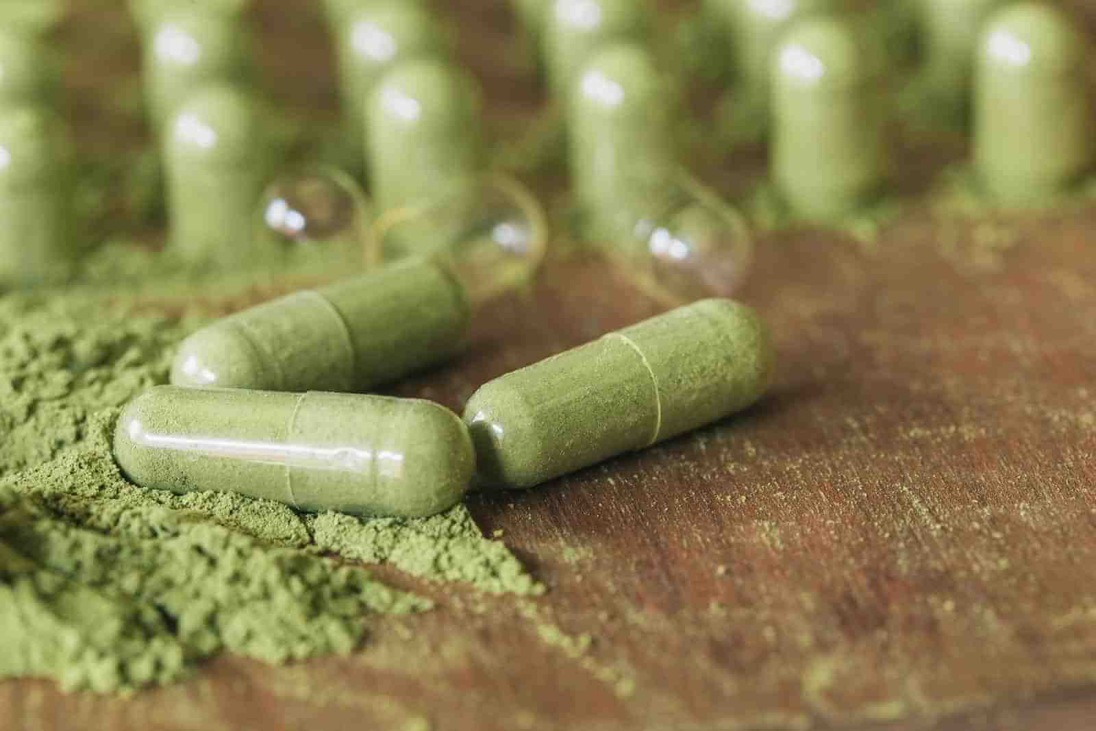 Kratom Capsules - The Complete Guide - Kats Botanicals
